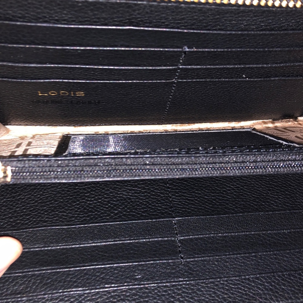 Lodis Leather Wallet.  Make an offer!! 🙂 - Picture 5 of 8